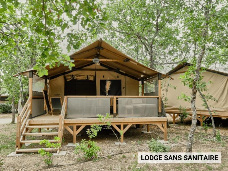 Domaine Les Chênes Blancs Hotel Saint-Saturnin-d'Apt Exterior foto